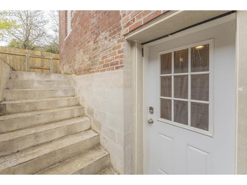 Entrance/Foyer
