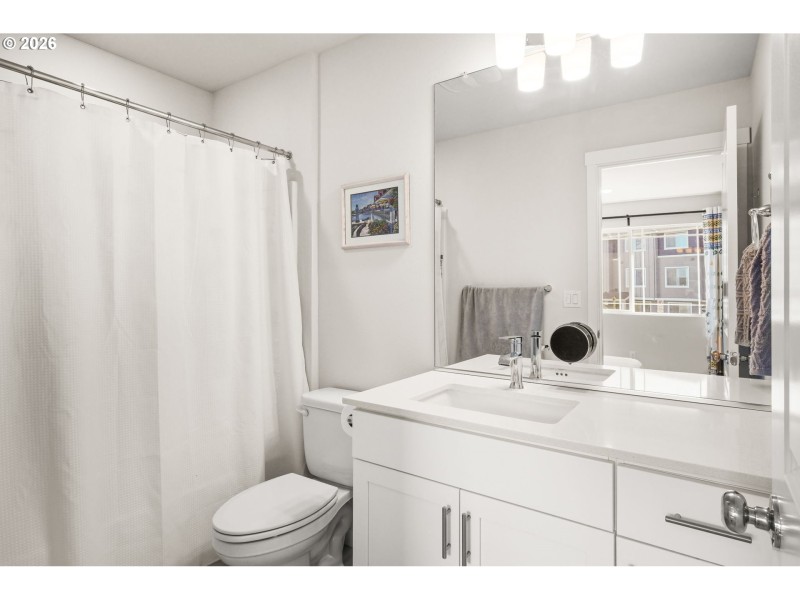 Bathroom, Attached