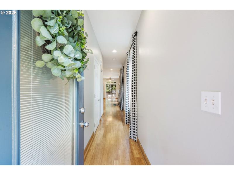 Entrance/Foyer