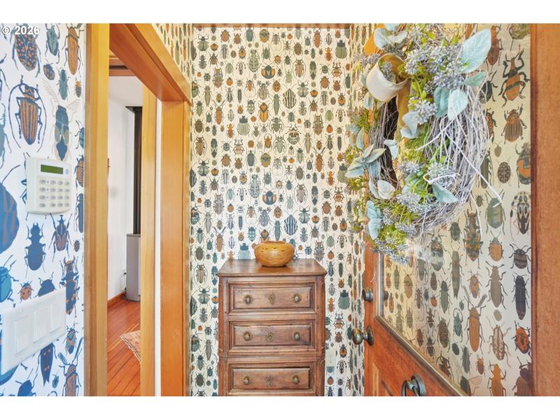 Entrance/Foyer