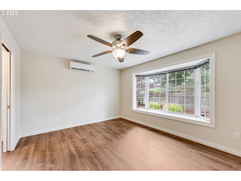 Bedroom, Owner's Suite