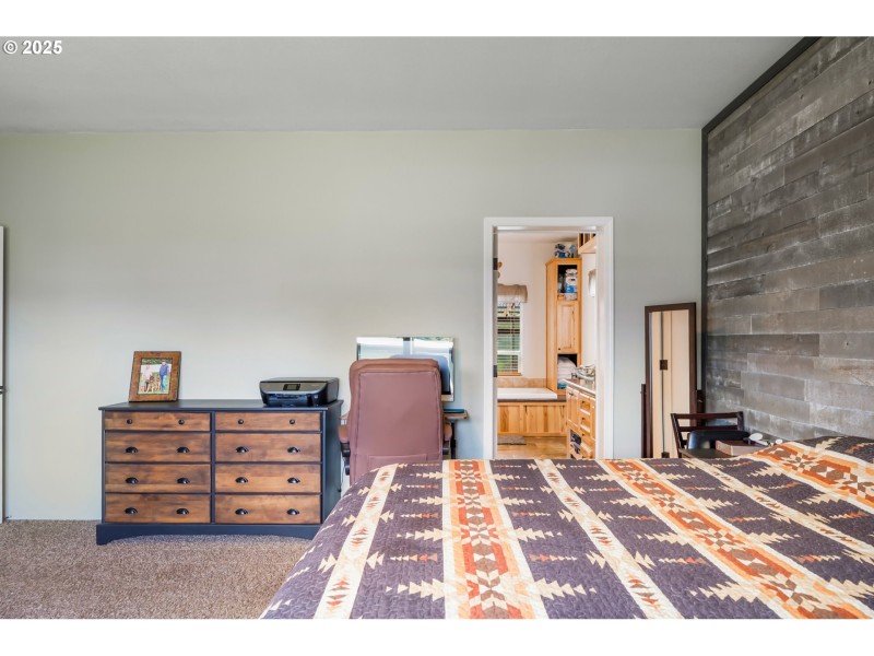 Owner's Suite Bedroom