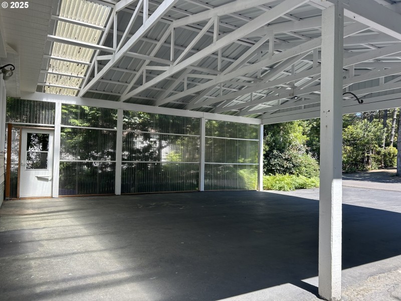 Carport