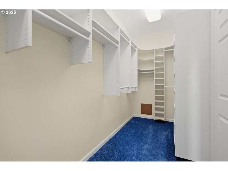 Bedroom, Owner's Suite