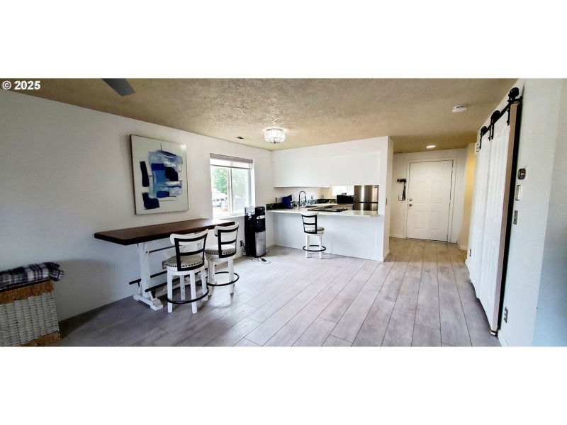 Living Room/Dining Room