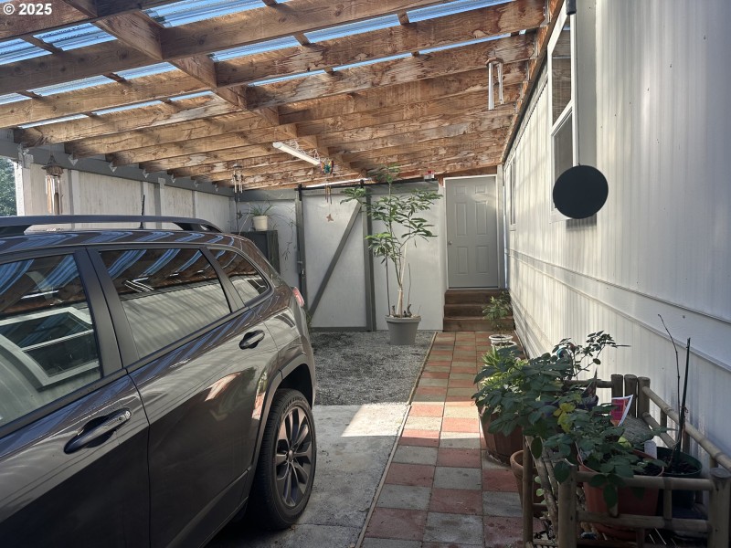 Carport