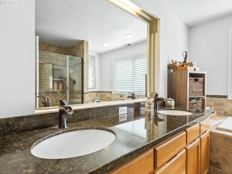 Owner's Suite Bathroom