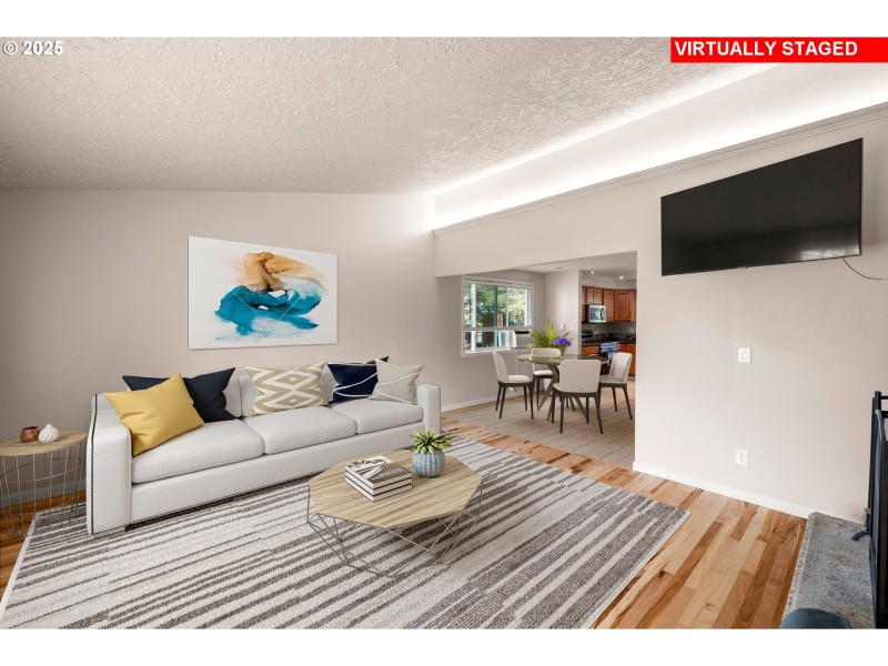 Living Room/Dining Room