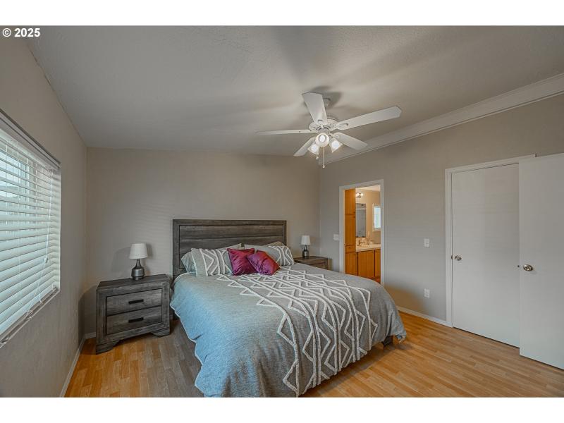 Bedroom, Owner's Suite