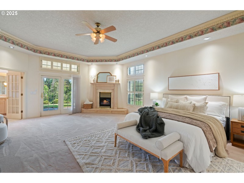 Bedroom, Owner's Suite