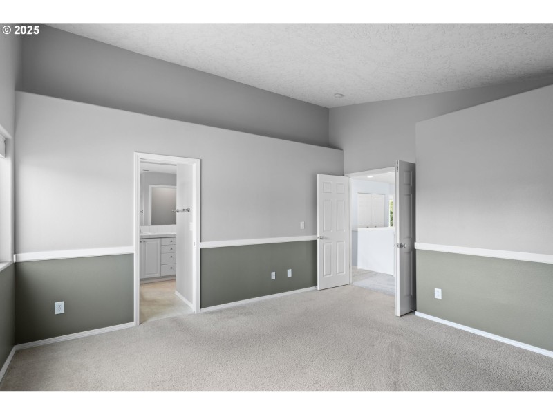 Owner's Suite Bedroom