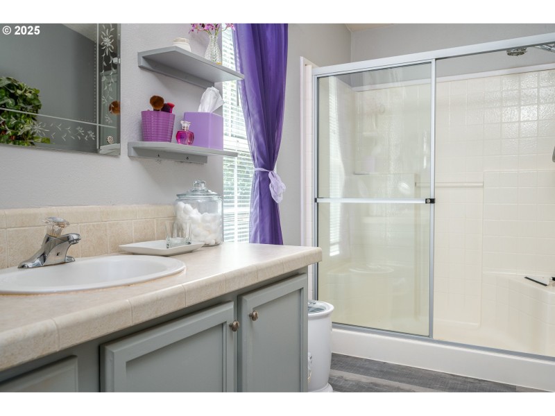 Owner's Suite Bathroom