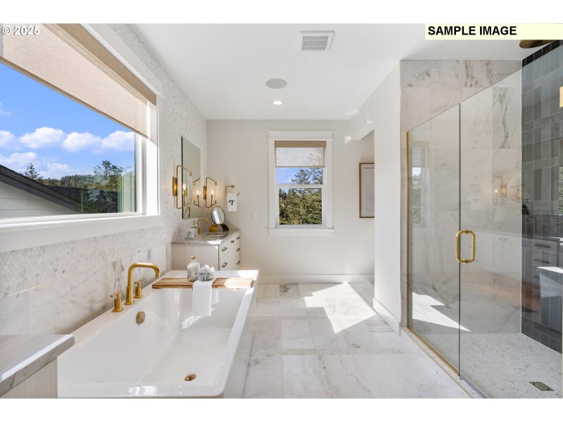 Owner's Suite Bathroom