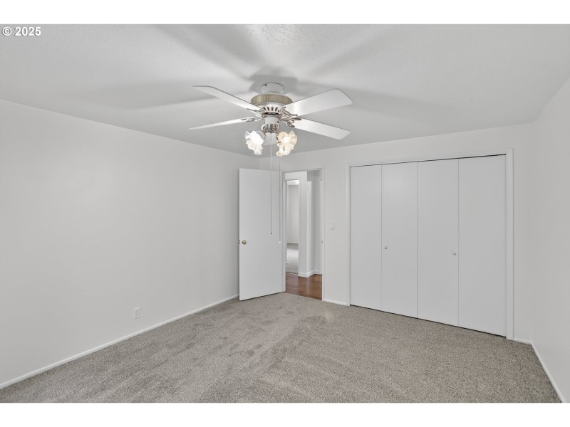 Bedroom, Owner's Suite