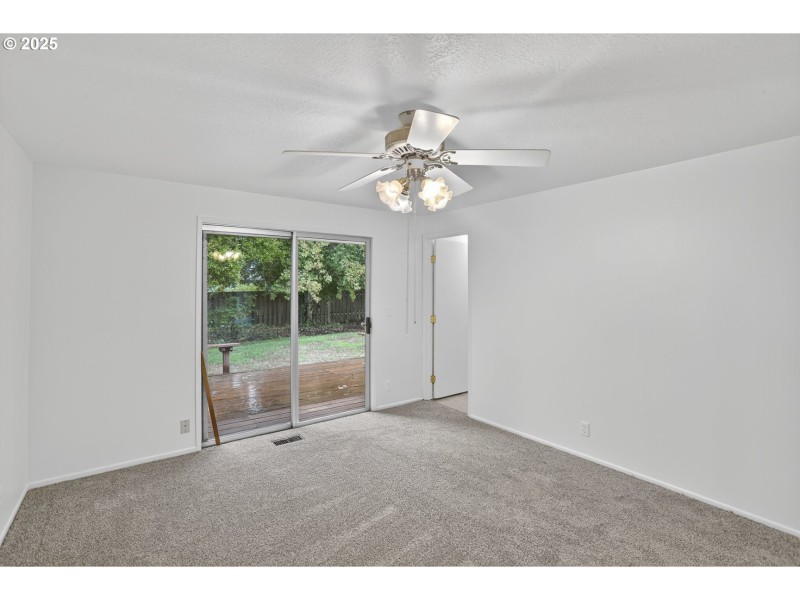 Bedroom, Owner's Suite