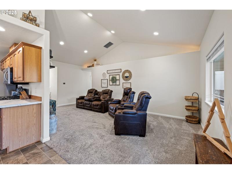 Living Room/Dining Room