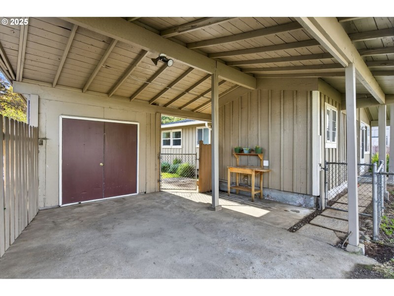 Carport