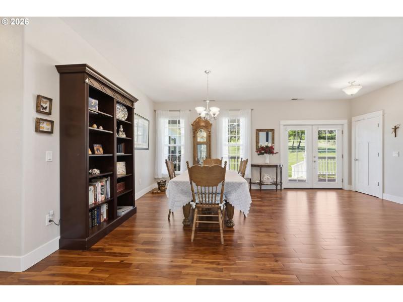 Living Room/Dining Room
