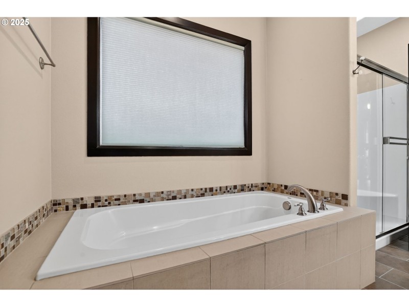 Owner's Suite Bathroom