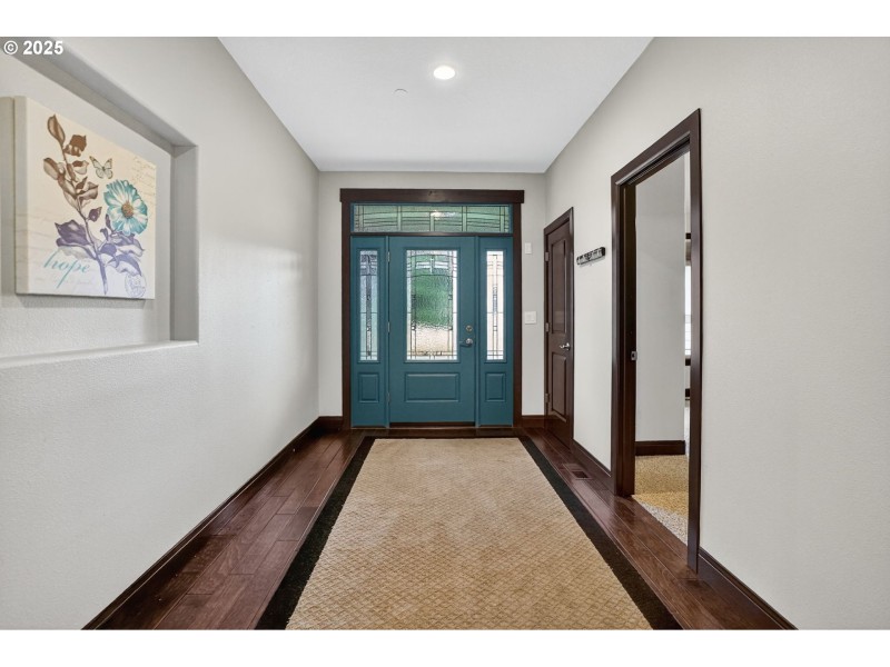 Entrance/Foyer