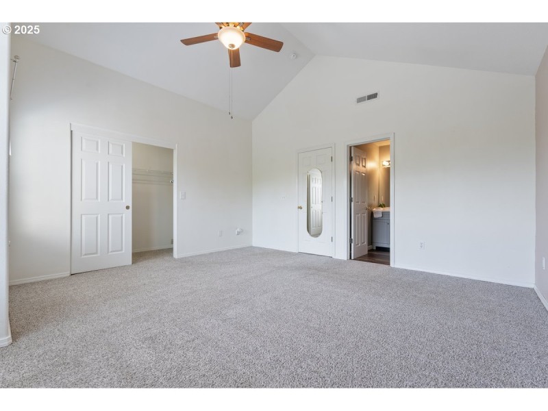 Bedroom, Owner's Suite
