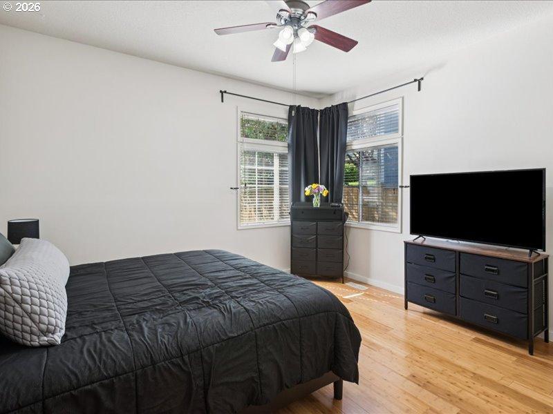 Bedroom, Primary
