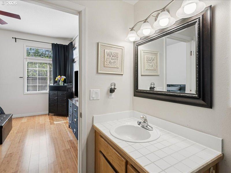 Bathroom, Attached