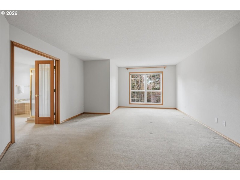 Bedroom, Primary