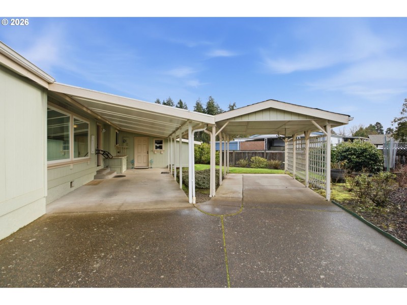 Carport