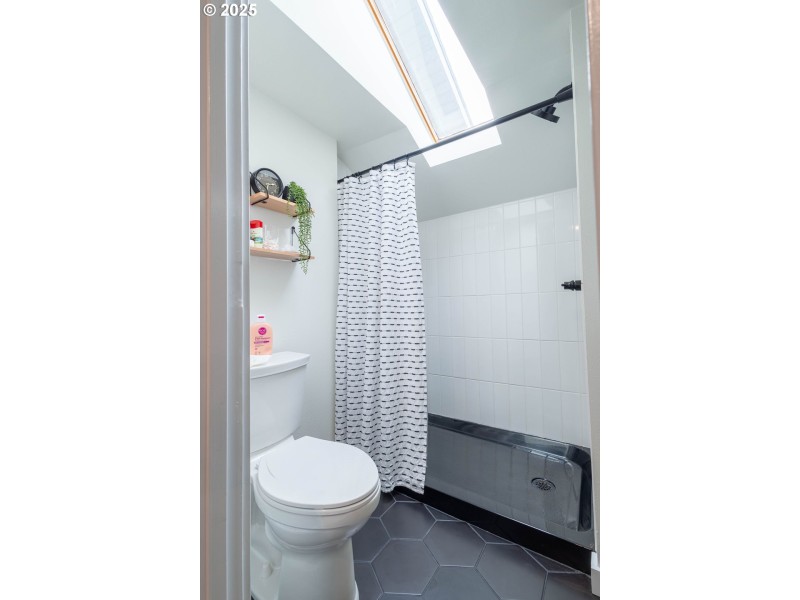 Owner's Suite Bathroom