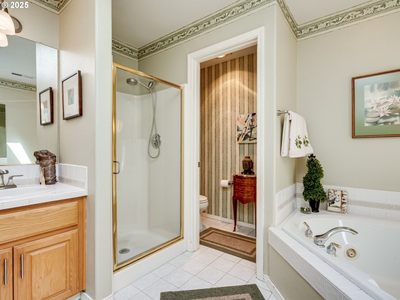 Owner's Suite Bathroom