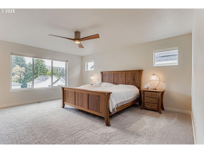 Bedroom, Owner's Suite