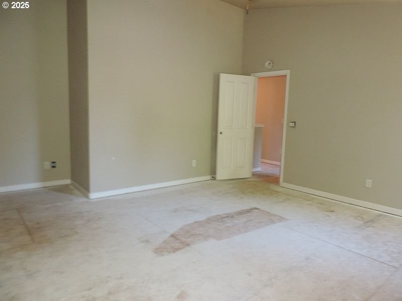 Bedroom, Primary