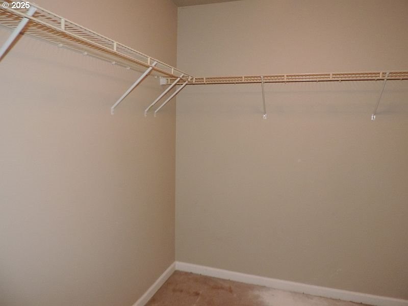 Bedroom, Primary
