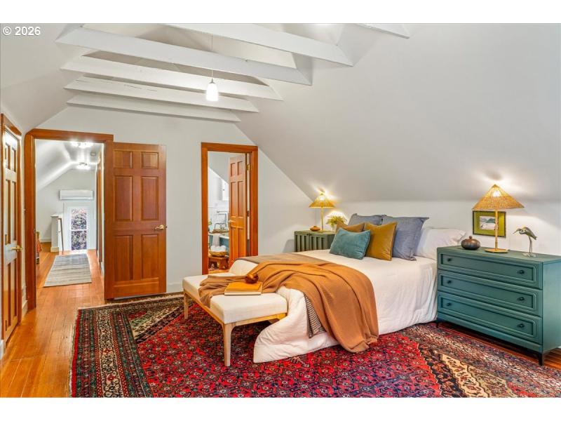 Bedroom, Owner's Suite