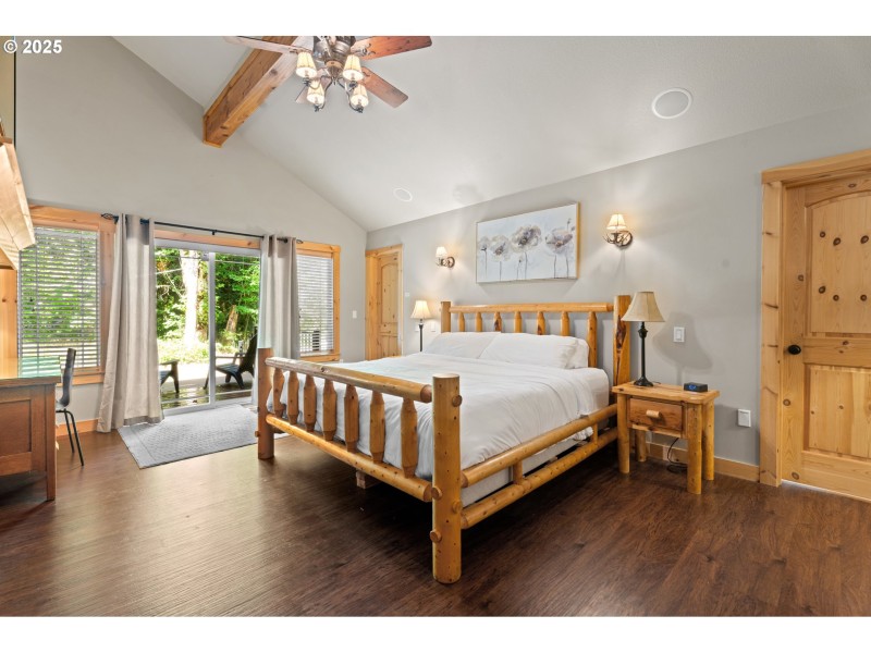 Owner's Suite Bedroom