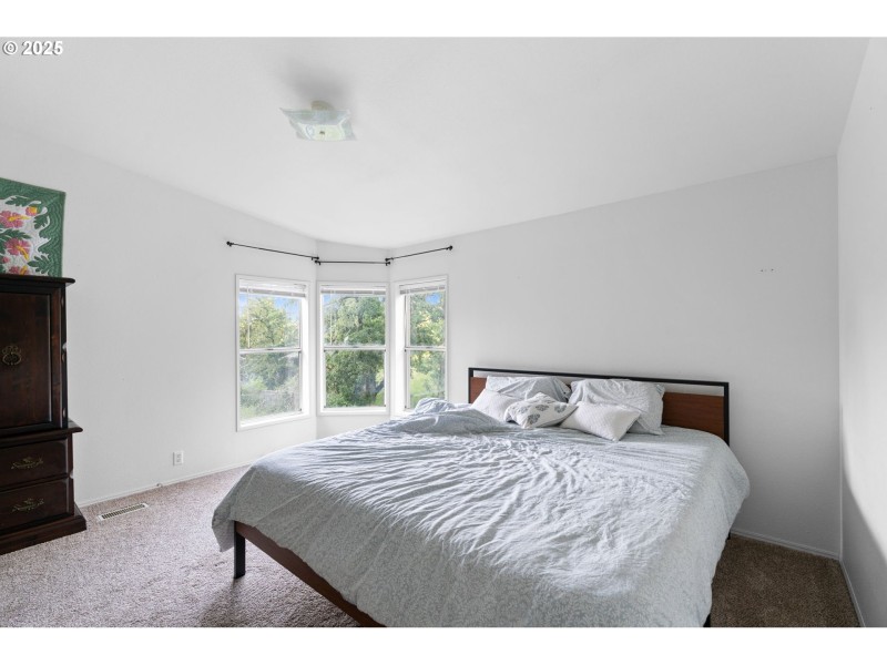 Bedroom, Owner's Suite