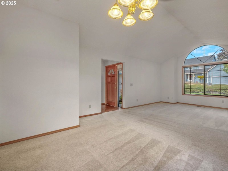 Living Room/Dining Room