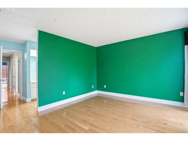 Bedroom, Owner's Suite