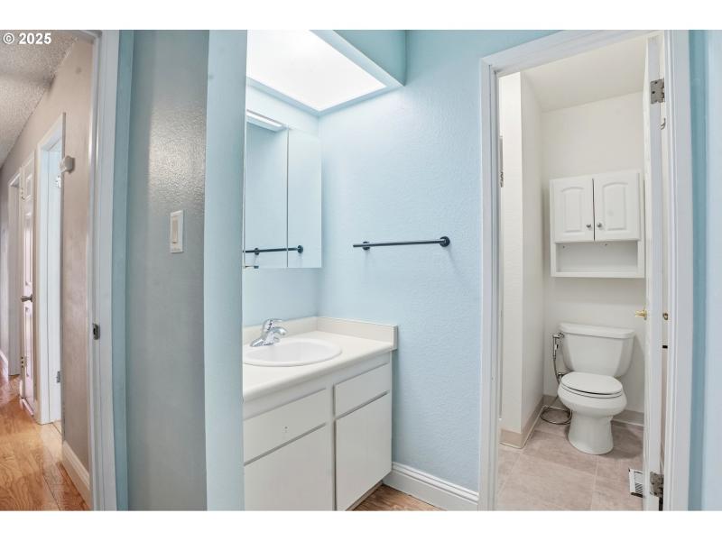 Owner's Suite Bathroom