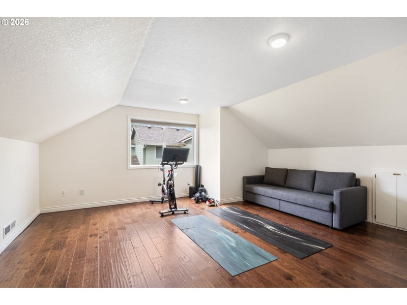 Bonus Room
