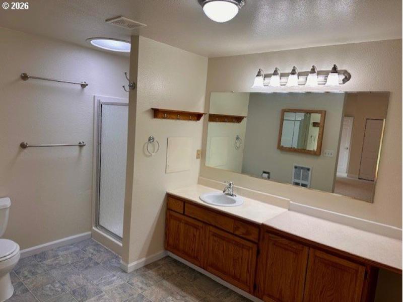 Owner's Suite Bathroom