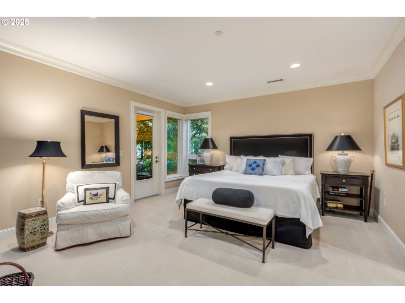 Bedroom, Owner's Suite