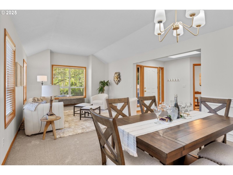 Living Room/Dining Room