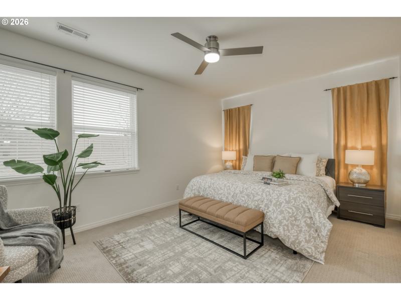 Bedroom, Primary