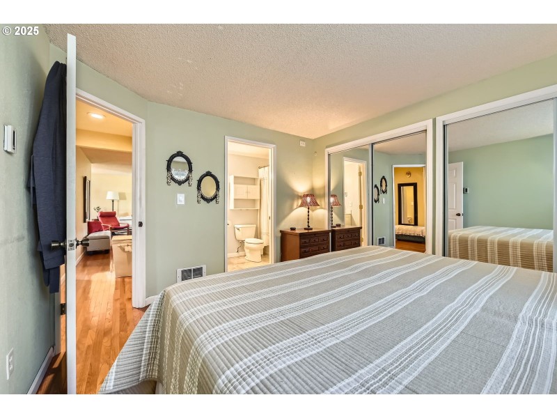 Bedroom, Owner's Suite