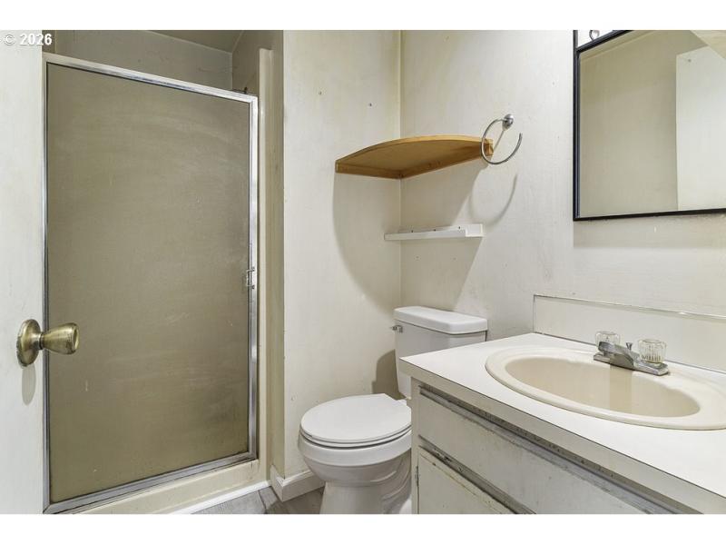Bathroom, Attached