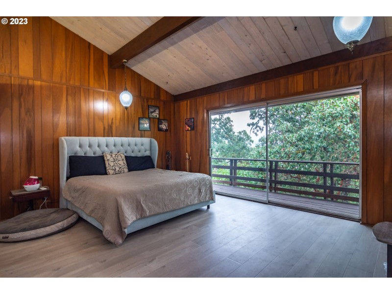 Bedroom, Owner's Suite