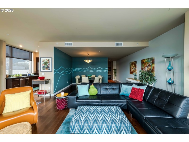 Living Room/Dining Room
