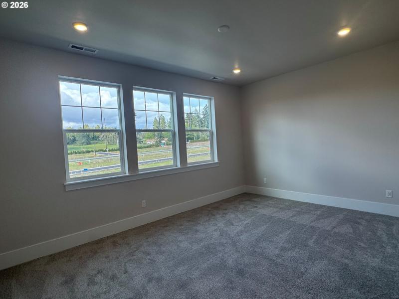 Bedroom, Primary